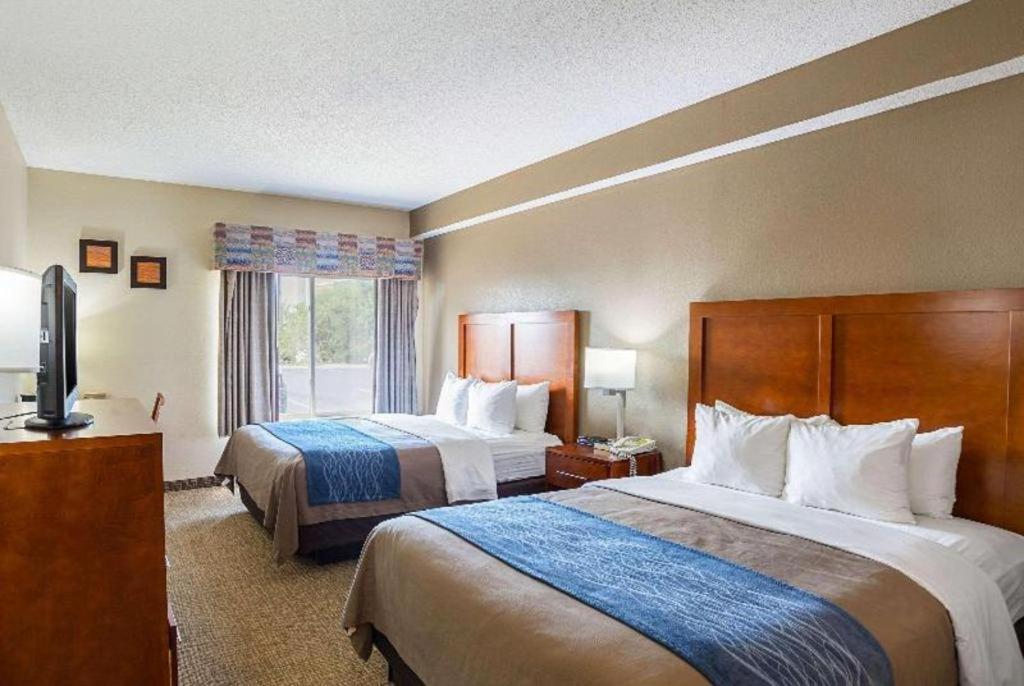 Comfort Inn Lincoln I-80 Exterior photo
